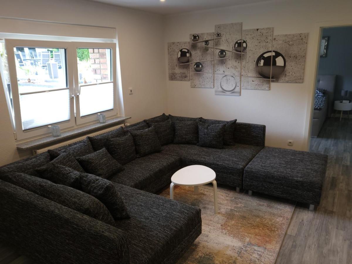 Ferienwohnung Saturn ミュルハイム・アン・デア・ルール エクステリア 写真